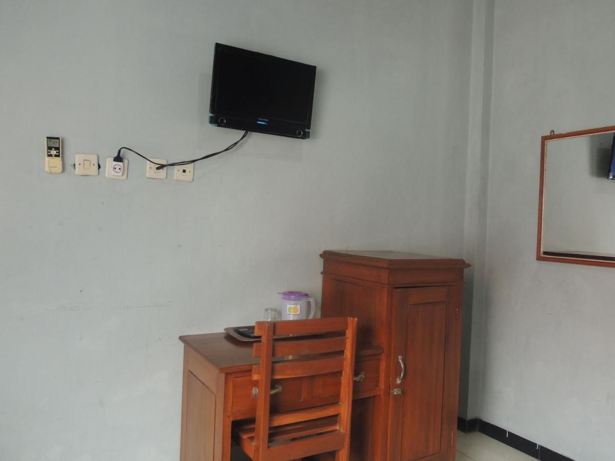 Hotel Sejahtera Kebumen Extérieur photo