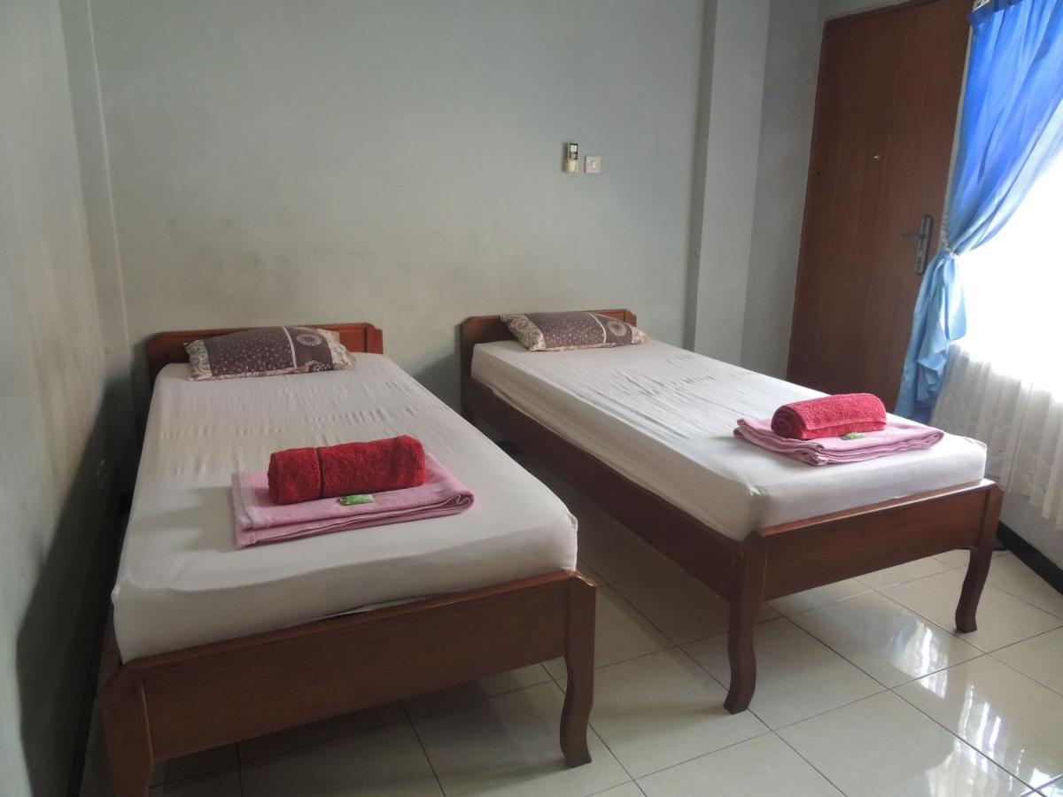 Hotel Sejahtera Kebumen Extérieur photo